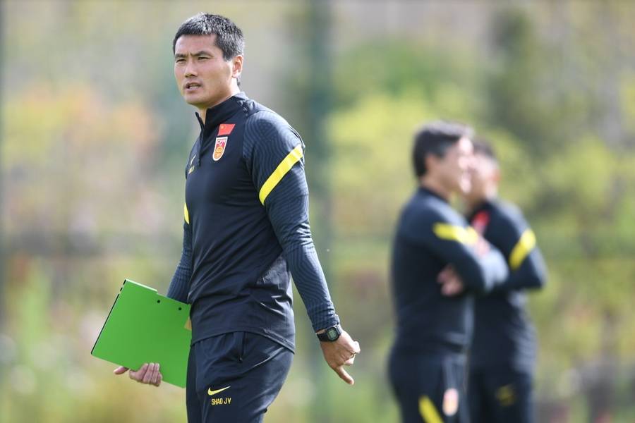 全球选聘四个月<strong></p>
<p>虚拟币停止服务怎么办</strong>,招来只有一年执教经历的本土教练,国足新帅竟是邵佳一