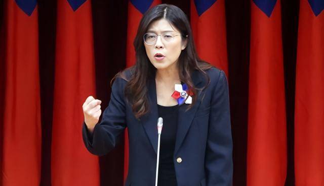 郑丽文：台湾在最危险时刻<strong></p>
<p>虚拟币停止服务怎么办</strong>，两岸必须和平稳定，否则一切都免谈！