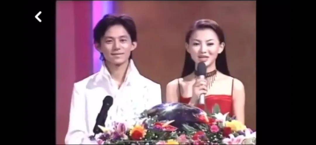 李湘气得翻出了瘦瘦的照片……她年轻时确实是仙女啊<strong></p>
<p>台湾</strong>!