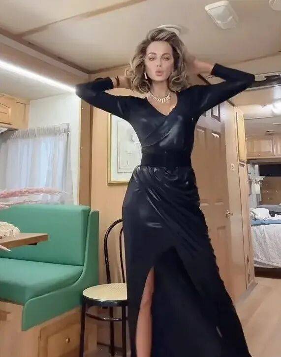 最美吸血鬼如今瘦成骷髅<strong></p>
<p>株洲虚拟币案件</strong>？《珍珠港》女主究竟怎么了？