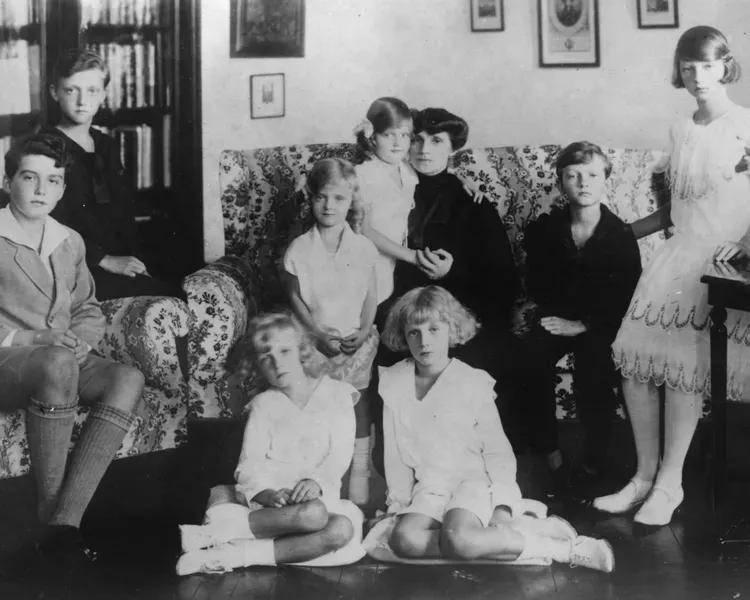 失踪百年的欧洲王室诅咒之钻重现<strong></p>
<p>株洲虚拟币传销</strong>，背后藏着一位忠贞皇后的惊人布局