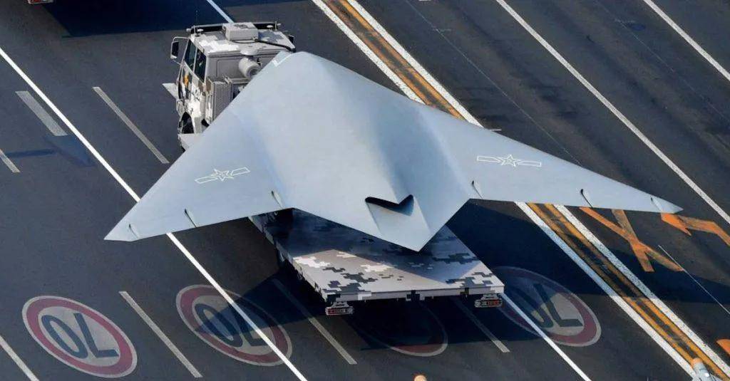 代号“玄龙”!攻击-11官宣服役<strong></p>
<p>抹茶虚拟币livecoin</strong>,与歼-20、歼-16编队飞行