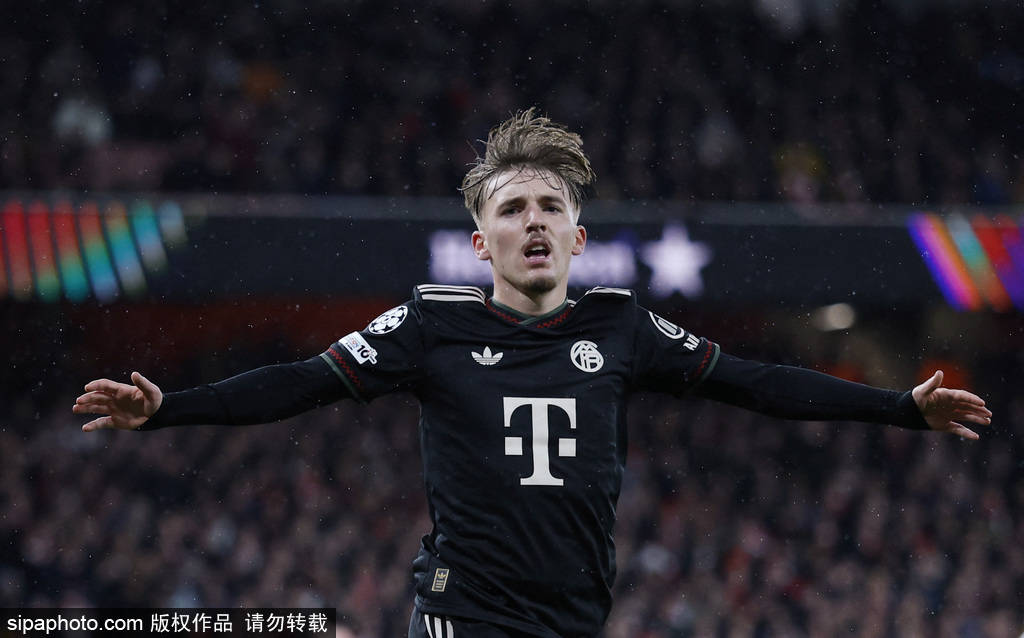 欧冠-诺伊尔失误送空门 阿森纳3-1拜仁5战全胜登顶