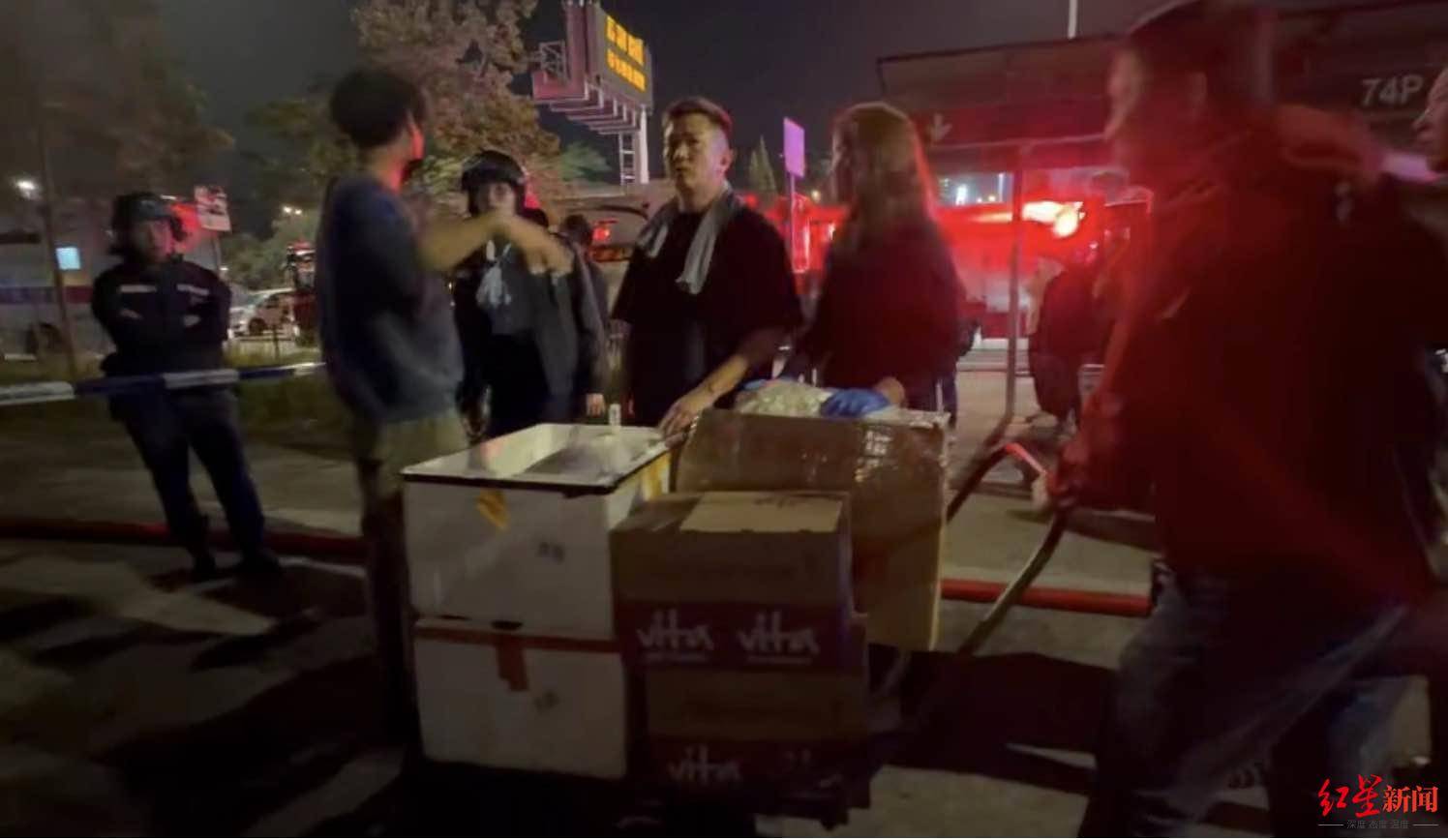 红星新闻实探香港宏福苑大火现场:警员称第一次遇到这么大火<strong></p>
<p>显卡可以挖哪些虚拟币BTM</strong>,餐厅老板自发为救援人员送餐