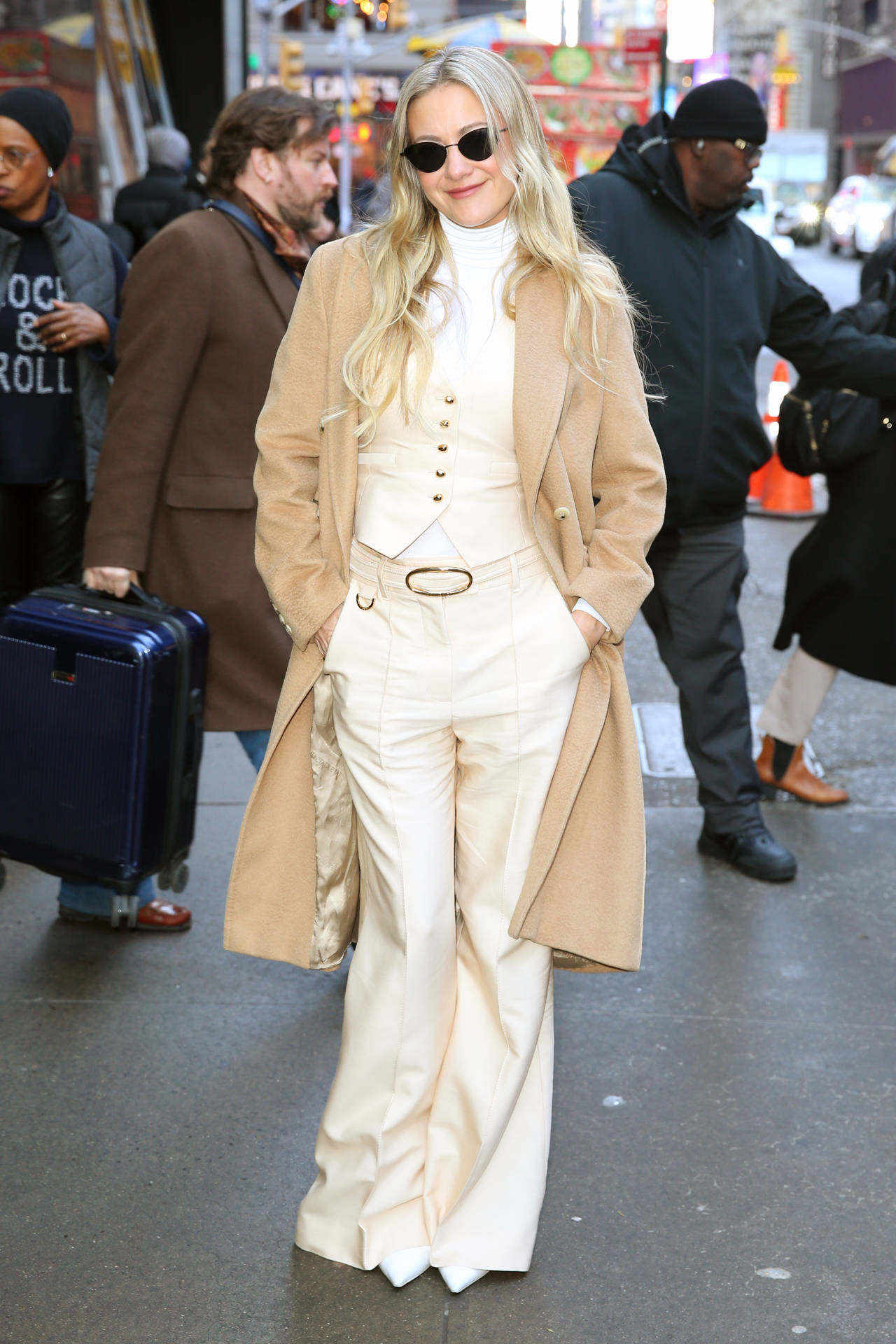 巩俐、梅姨、高圆圆...Power女性冬天少不了一件驼色大衣<strong></p>
<p>显卡可以挖哪些虚拟币BTM</strong>!