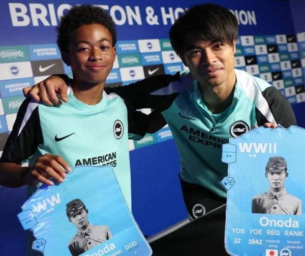 日本球员持“日本最后兵”照片合影<strong></p>
<p>显卡可以挖哪些虚拟币收益高</strong>，英超球队致歉