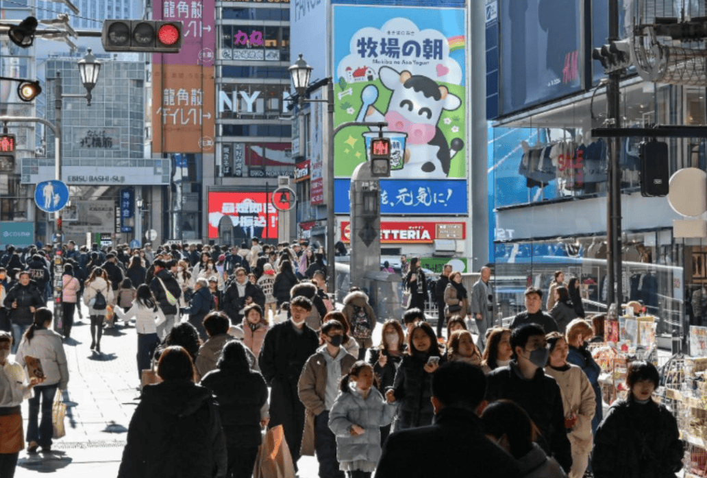 中方要求升级<strong></p>
<p>金色财经</strong>,高市早苗错失窗口期,75%的民调支持率也救不了她了!