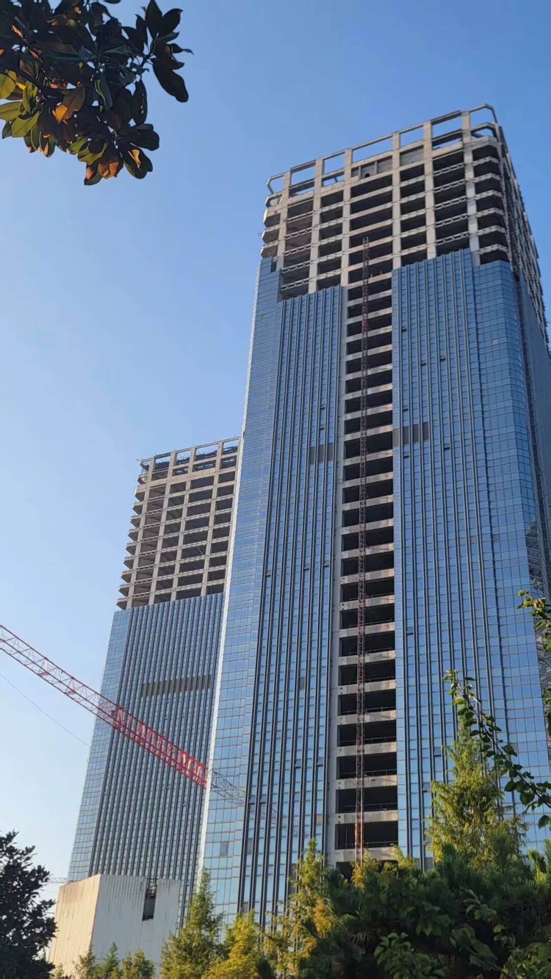 西安地标“双子塔”荒芜十年<strong></p>
<p>虚拟币挖矿平台合法吗</strong>，7.48亿起拍