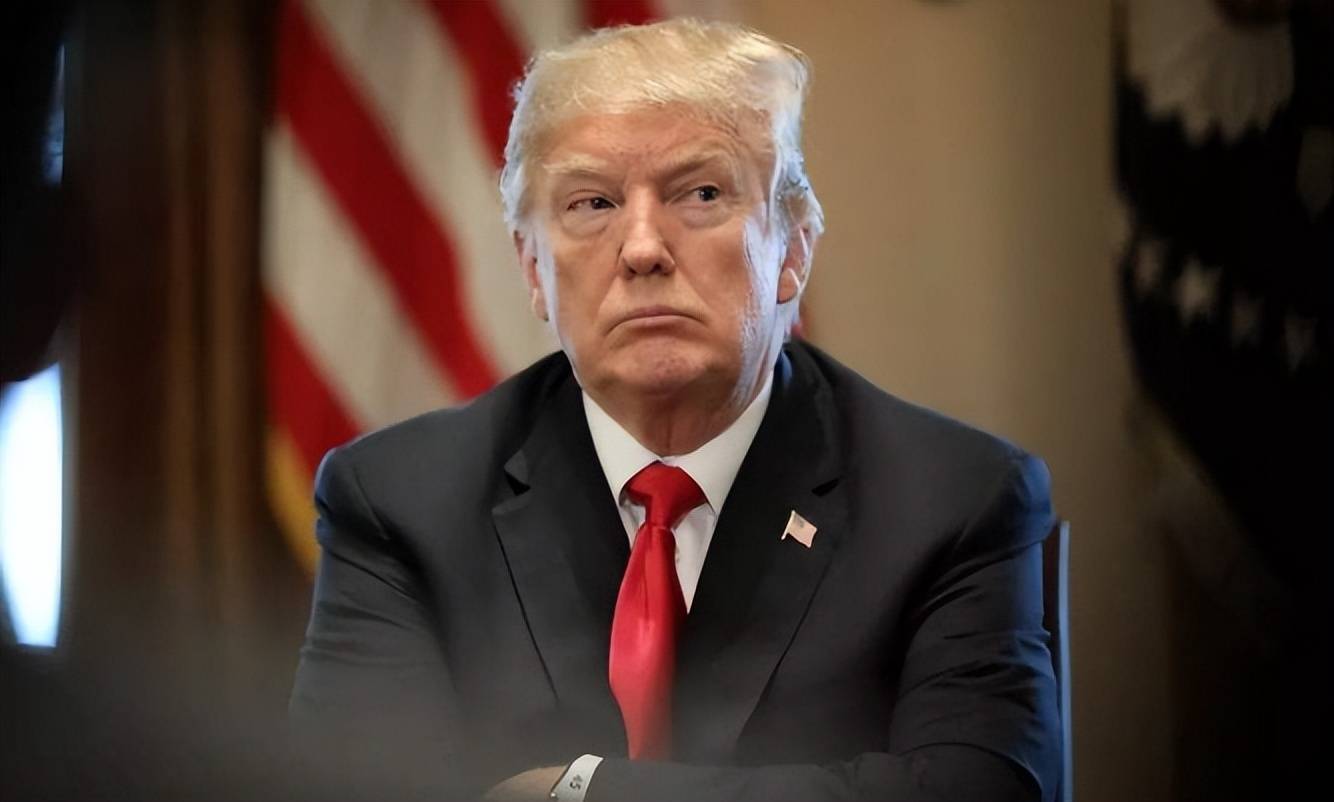 快讯!日本逮捕美公民<strong></p>
<p>虚拟币挖矿平台商户</strong>,特朗普发出通牒,日本迎来“亡国”内阁?对外释放信号非同寻常