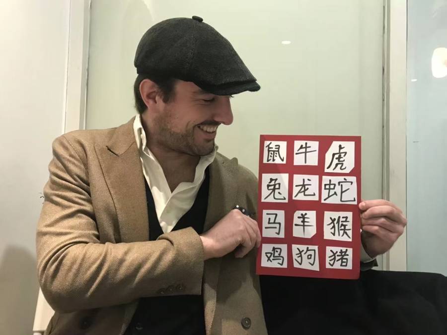 法国人在上海开店<strong></p>
<p>虚拟币挖矿平台商户</strong>，只卖白色衣服竟然火了丨上海滩上洋掌柜