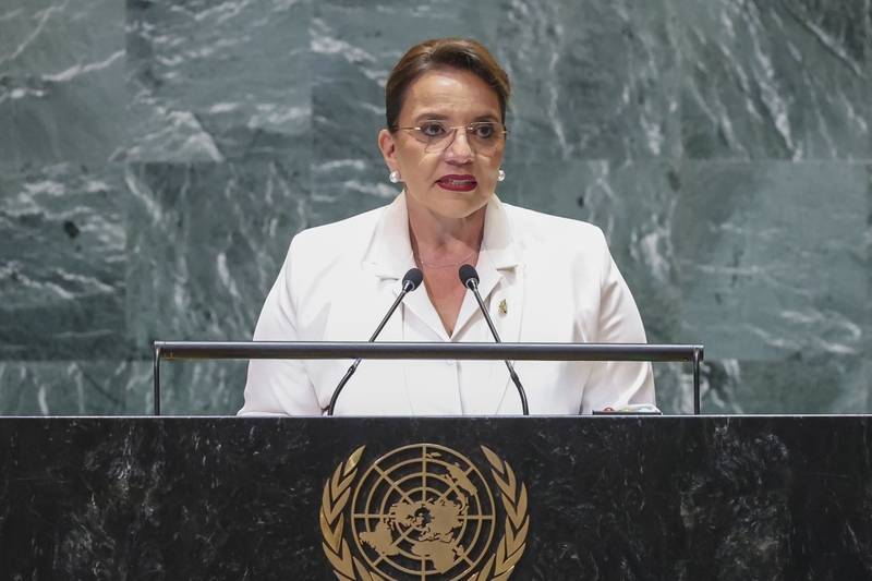 洪都拉斯现任总统:由于特朗普“干预选举”,此次大选“无效”