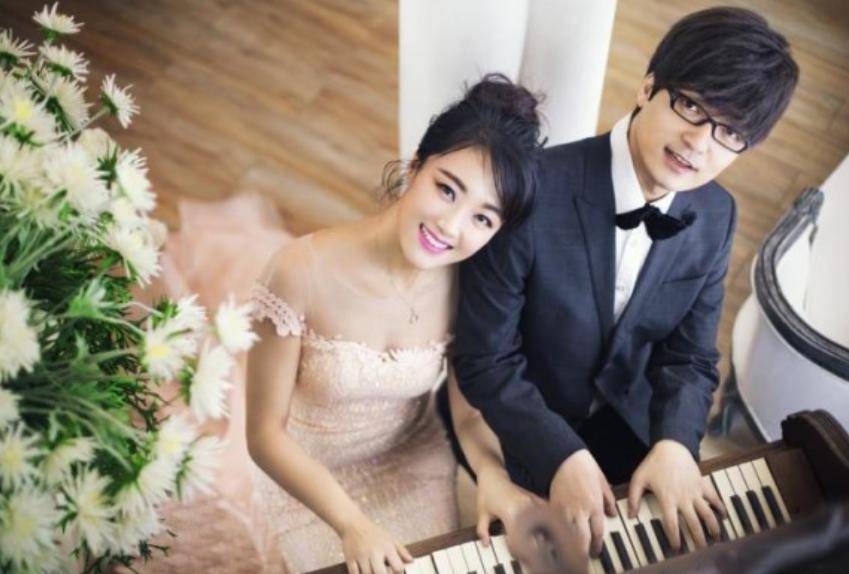 考古|玖月奇迹被曝已复婚<strong></p>
<p>虚拟币之间兑换</strong>,王小玮疑似怀孕小腹隆起,为何两人至今不同台演出?