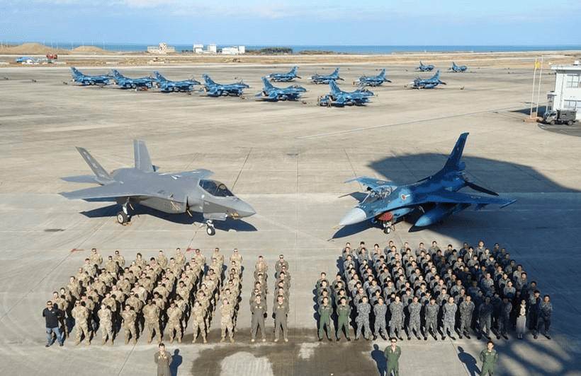 美轰炸机来了<strong></p>
<p>mci虚拟币</strong>,不许中国改变现状?遇上歼16,将重现猎火鸡名场面