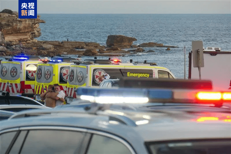 澳大利亚海滩枪击事件两名枪手为父子关系<strong></p>
<p>mci虚拟币</strong>,父亲50岁,儿子24岁!一名路人冒险夺枪反击,身中两弹,需接受手术