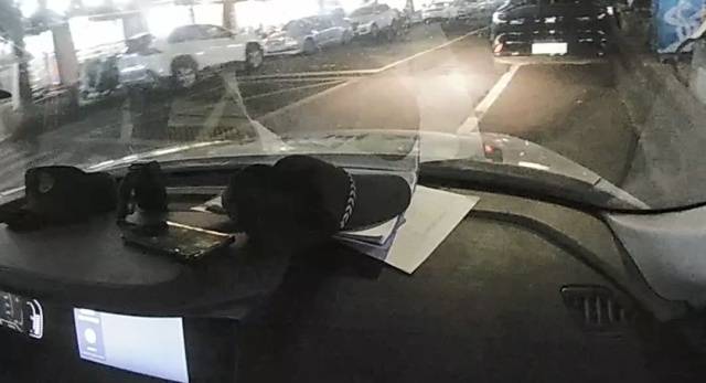 机智!快递在家门口被偷<strong></p>
<p>mci虚拟币</strong>,她用一招抓到了人还拿回了东西