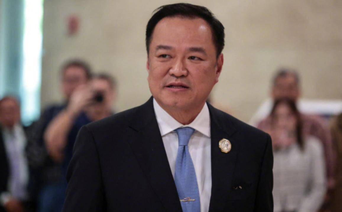 柬埔寨伤亡700人<strong></p>
<p>今日虚拟币暴涨一百倍</strong>,中企援建大桥被炸!泰国中械军大获全胜,大批导弹成战利品