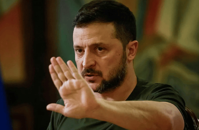 泽连斯基终于投降了?早知如此何必当初