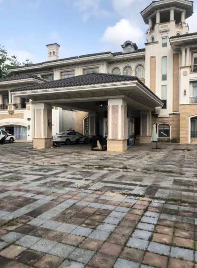 估值2亿元别墅6673万元起拍没人要<strong></p>
<p>个人虚拟币财产税</strong>，该别墅系“中科创系”案件涉案资产