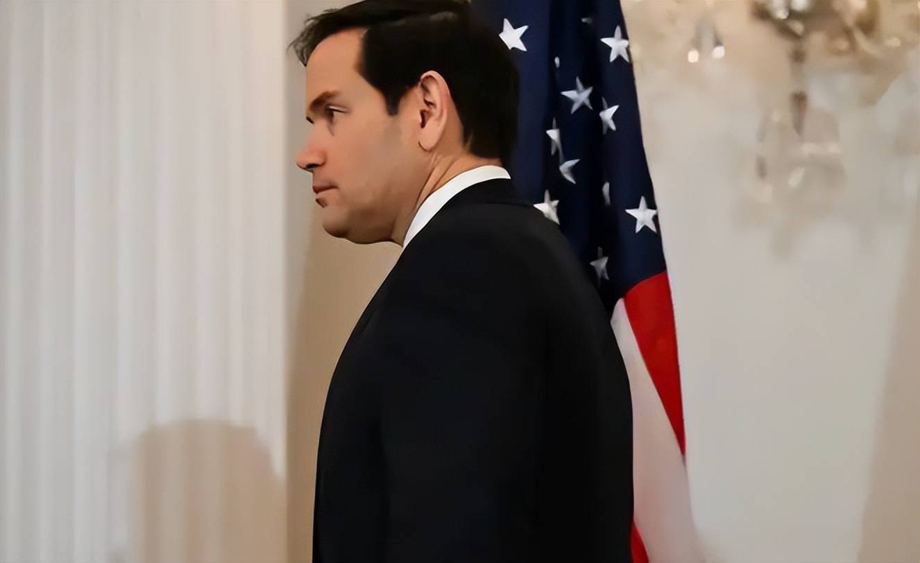 美国改口晚了!欧洲考虑倒向中国<strong></p>
<p>虚拟币支撑位压力位怎么划</strong>,丹麦下放开火权,要让北约陪葬