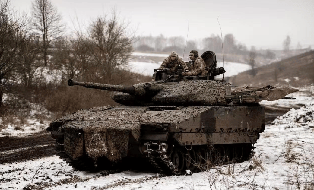 俄军正把乌军吊起来炸<strong></p>
<p>虚拟币cci指标</strong>,俄方报仇零时差,一名"北约关键上校"阵亡!