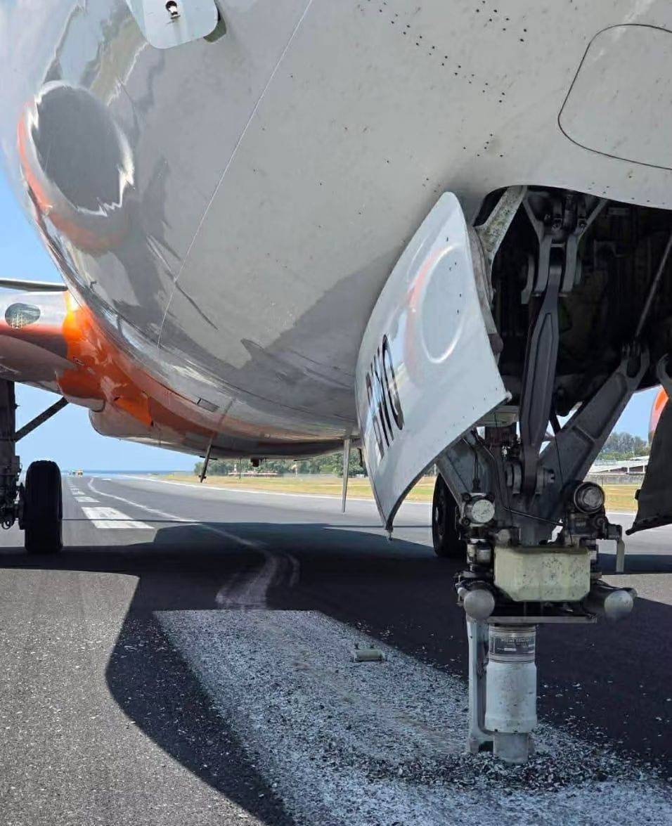 突发!印客机在泰国普吉硬着陆后前轮脱落<strong></p>
<p>虚拟币星象学讲解</strong>,跑道受损机场临时关闭,多趟航班延误或取消,普吉领办:已与机场沟通,妥善安排滞留中国旅客